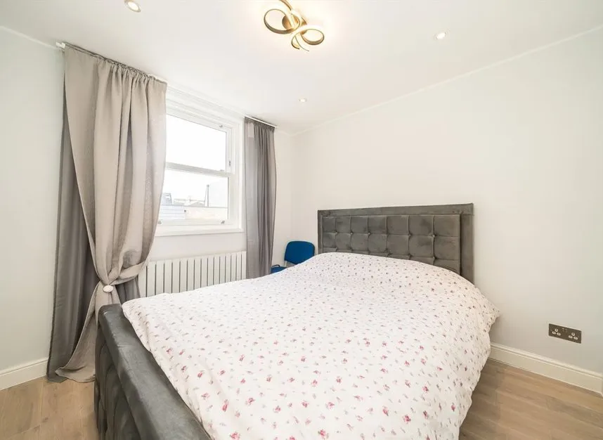 Graveney Road, Tooting, SW17, photo 7