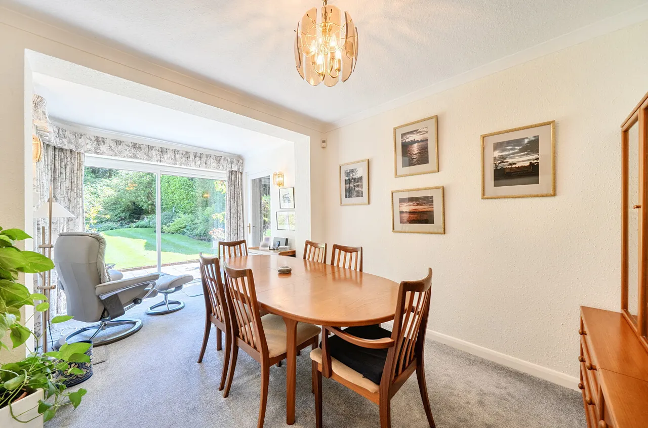 Curley Hill Road, Lightwater, Surrey, GU18 5YQ, photo 8