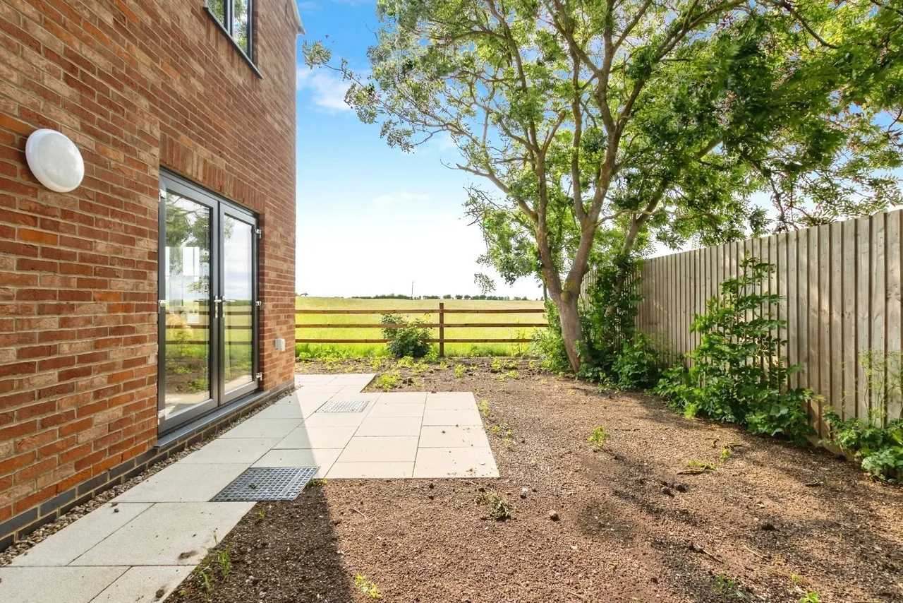 Main Road, Elton, NG13, photo 17