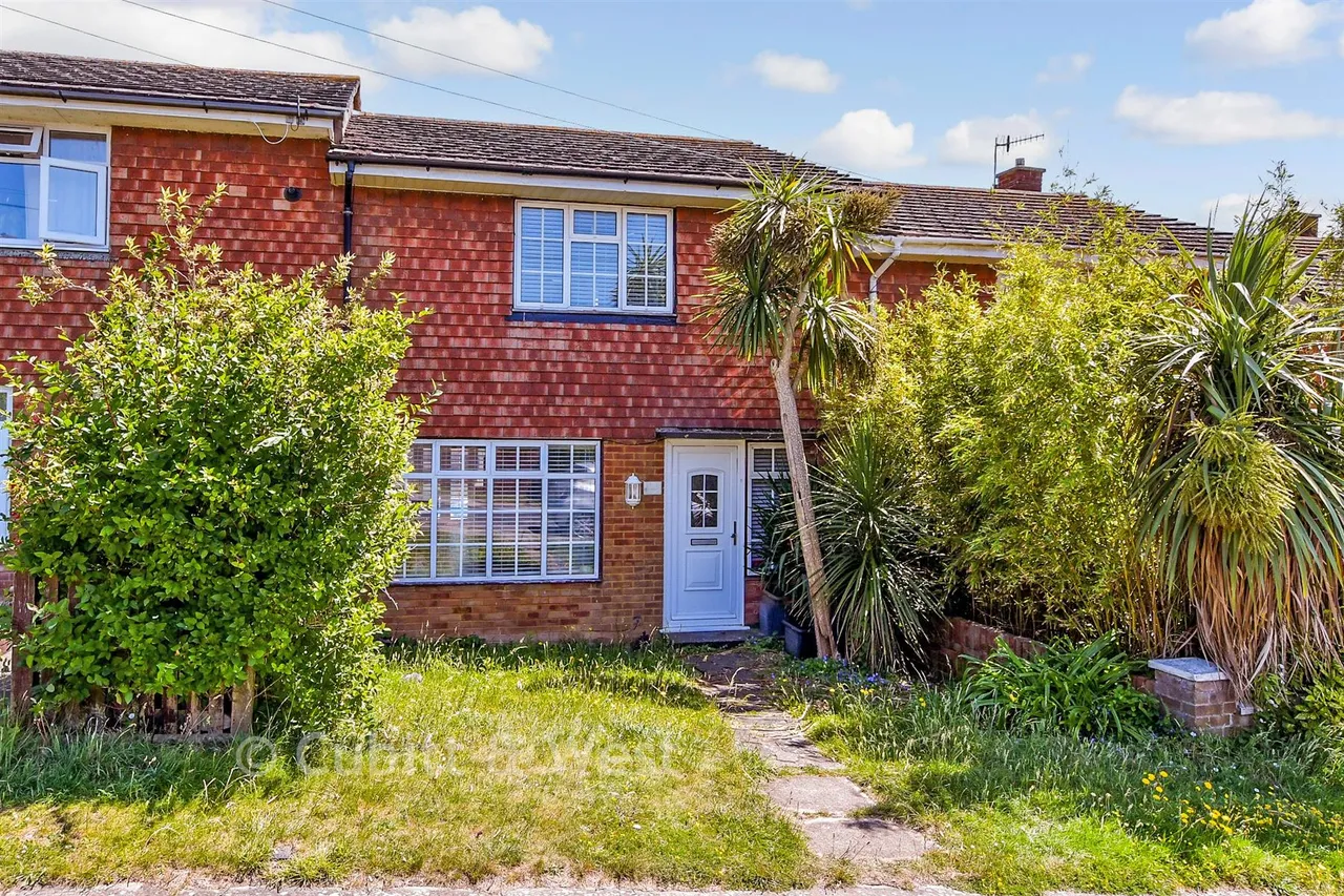 2 bed house for sale, The Ridgway, Woodingdean, BN2