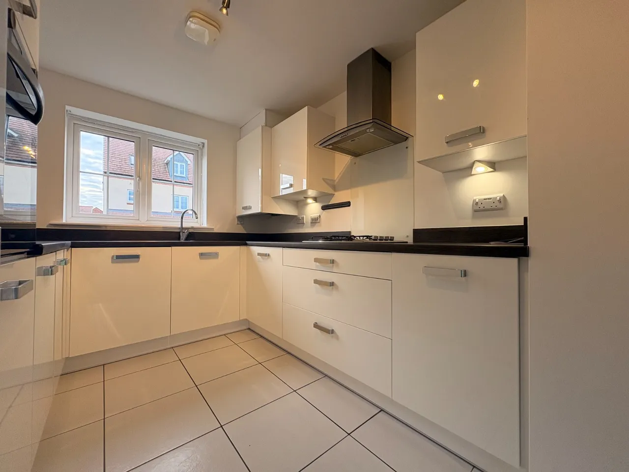Pewit Close, Shrewsbury, SY5, photo 4