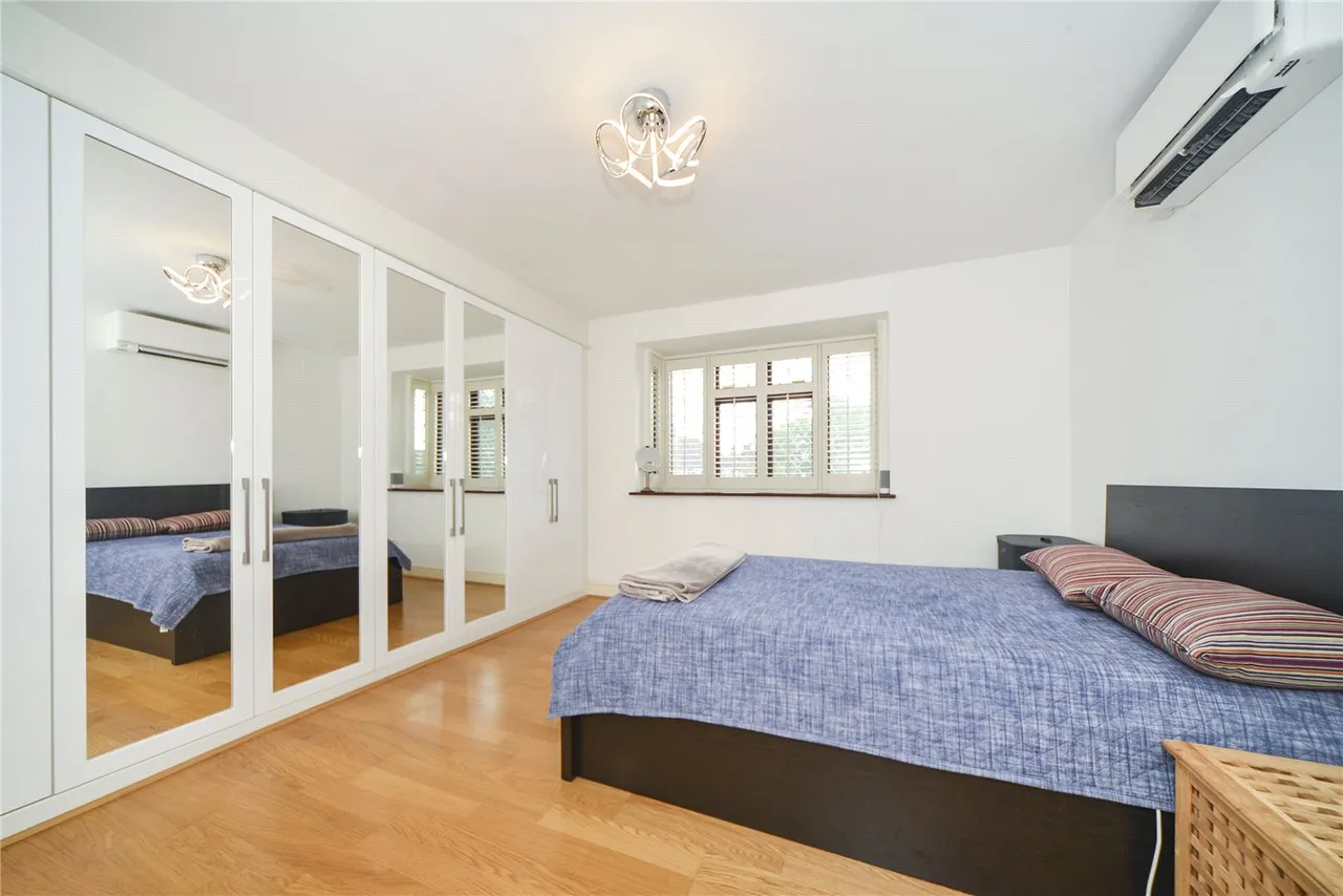 Cedarhurst Drive, Eltham, London, SE9, photo 8