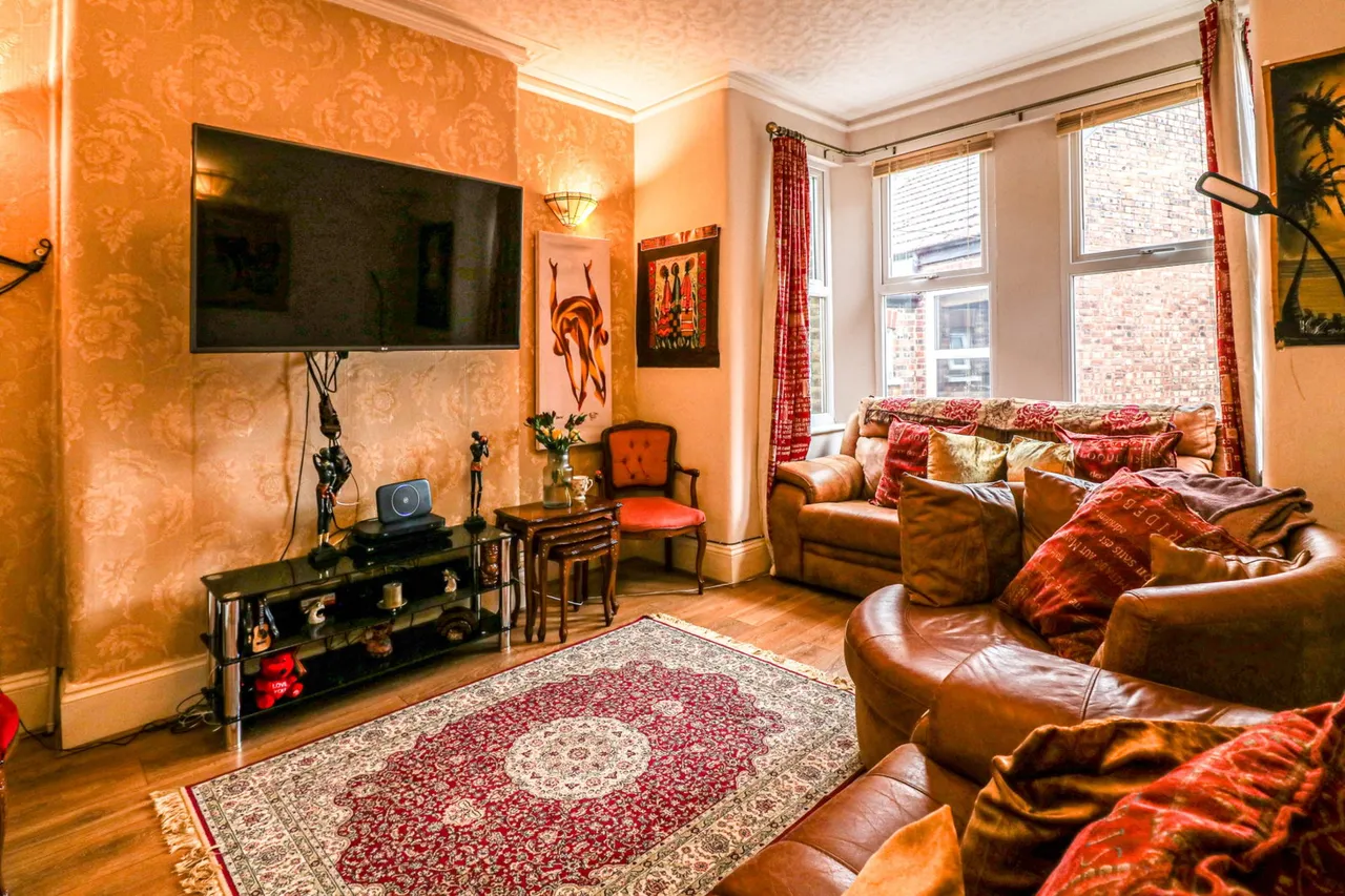 Hermitage Road, London, photo 5