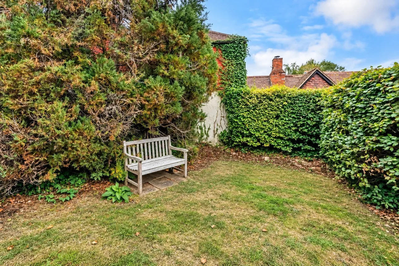 Flanchford Road, Reigate, RH2, photo 10