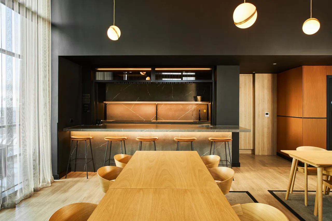 Circle Square North, M1, photo 10