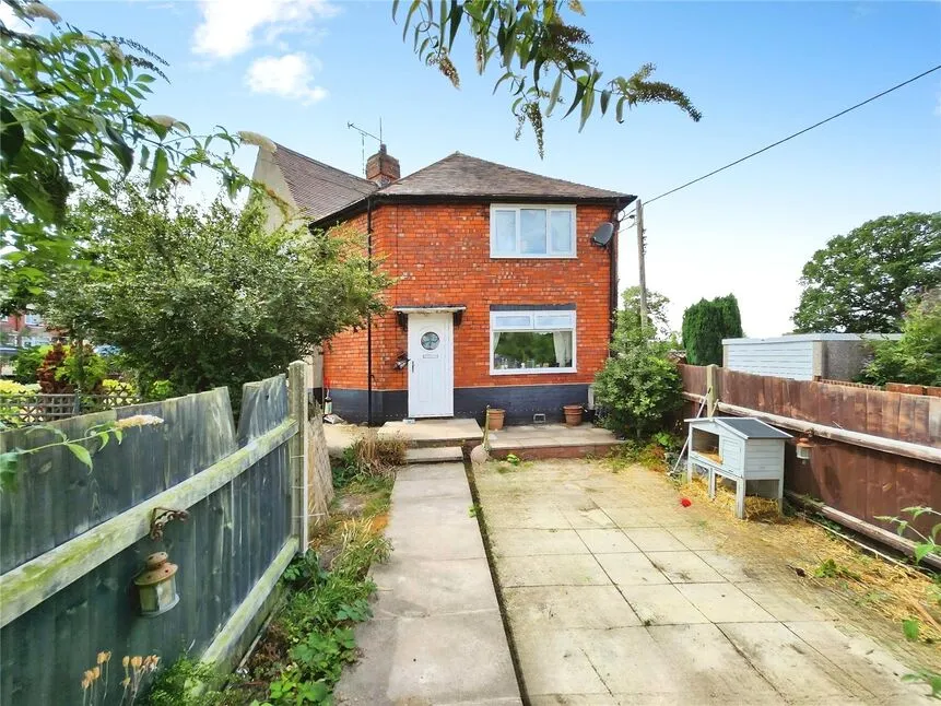 George Street, Gun Hill, Warwickshire, CV7, photo 2