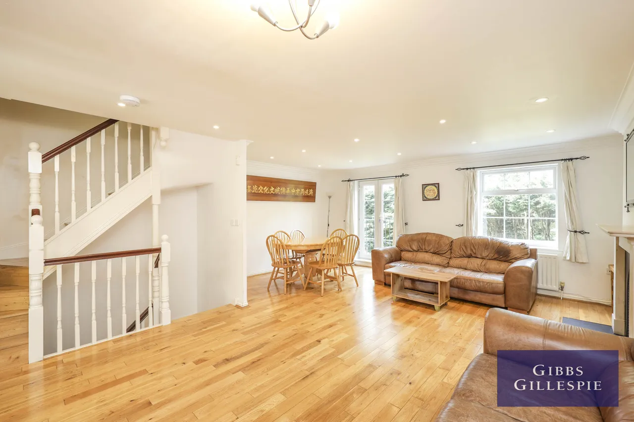3 bed house to rent, Harlech Gardens, Pinner Fees Apply, HA5