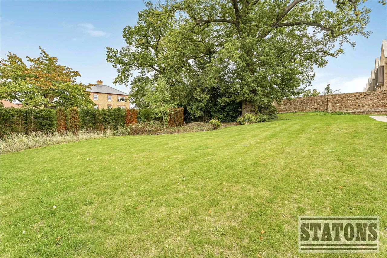 Trento Mews, Trent Park, EN4 0FG, photo 22
