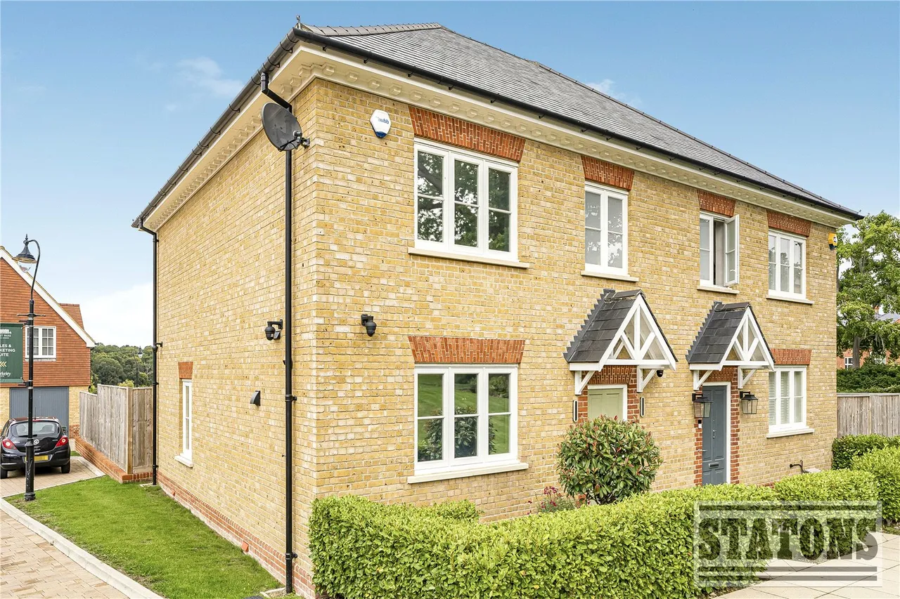3 bed house for sale — Trento Mews, Trent Park, EN4 0FG