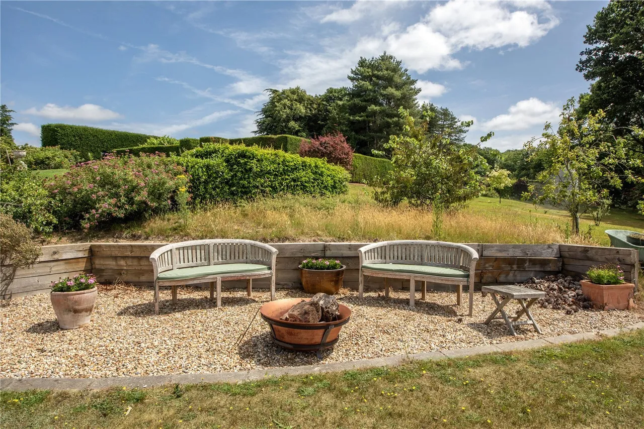 Sandy Lane, Betchworth, RH3, photo 8