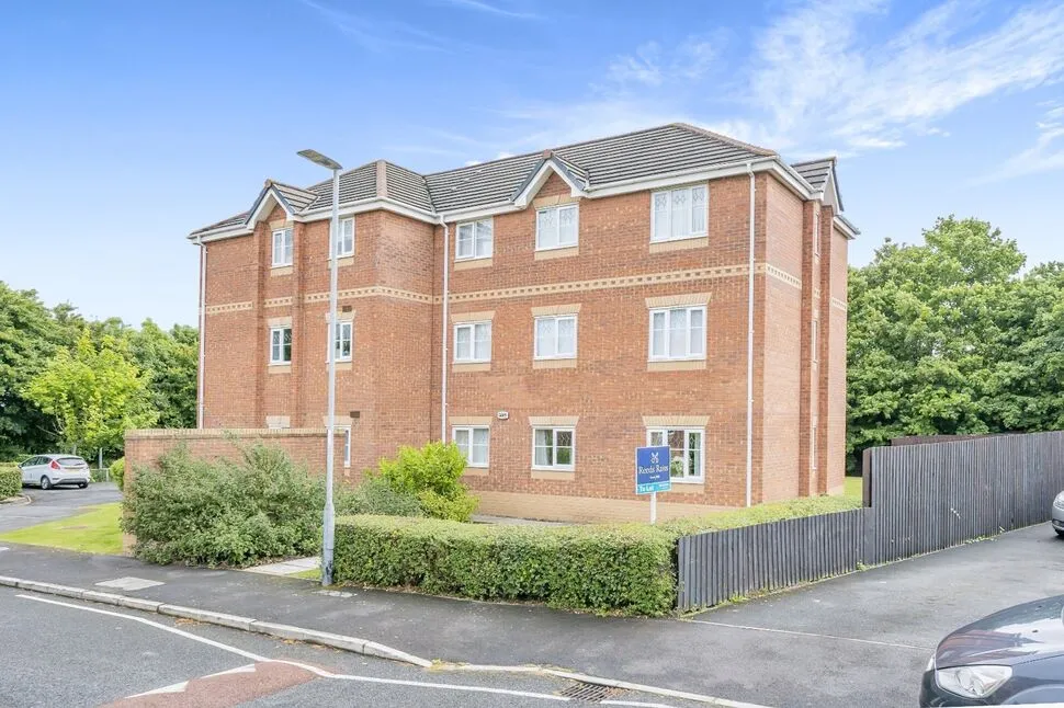 2 bed flat for sale, Linnets Park, Runcorn, WA7