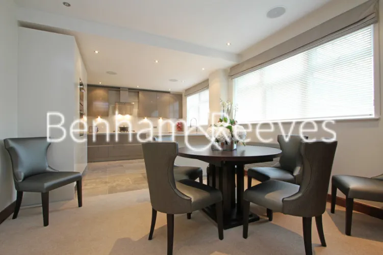 3 bed flat to rent, Kingston House South, Knightsbridge, SW7