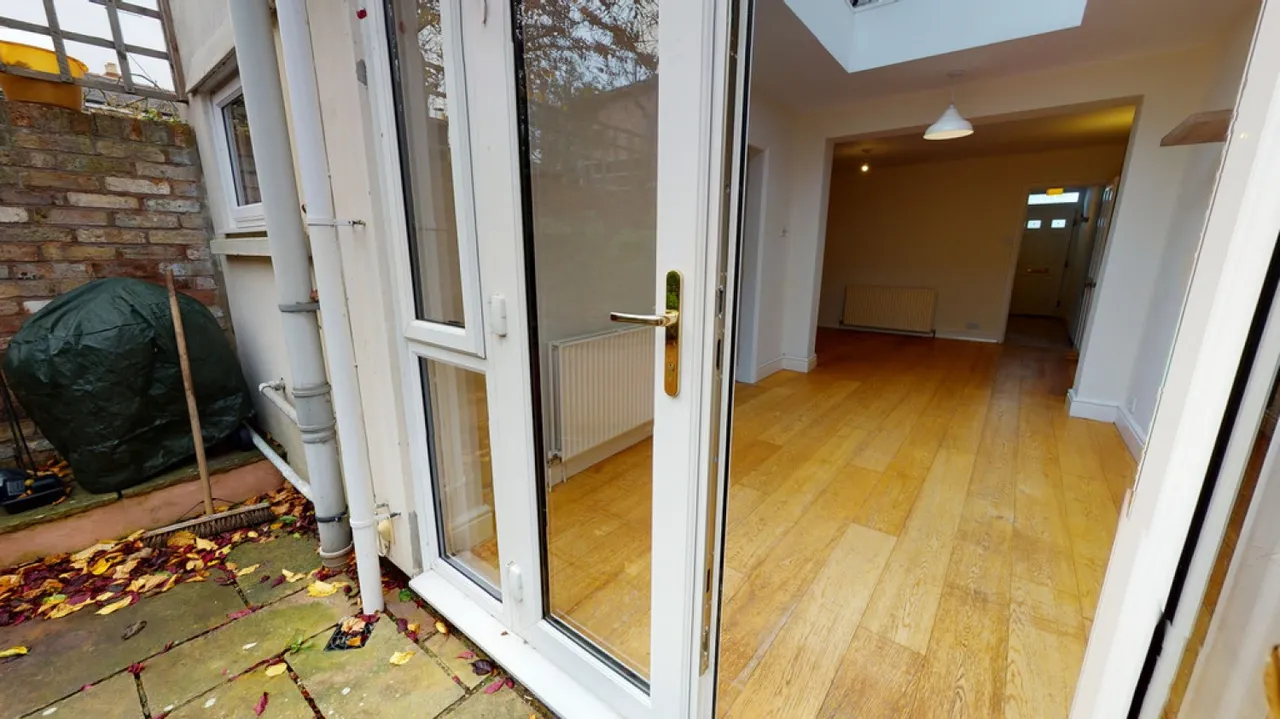 Burton Street, Cheltenham, GL50, photo 13