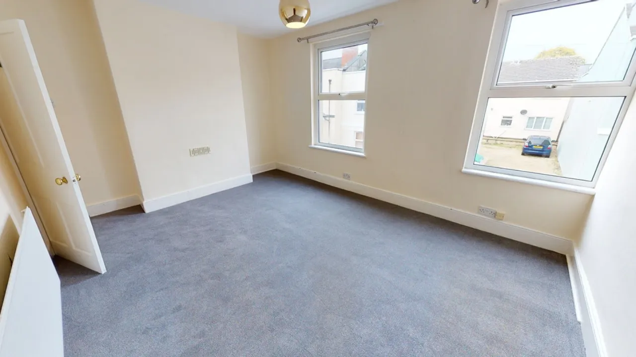 Burton Street, Cheltenham, GL50, photo 8