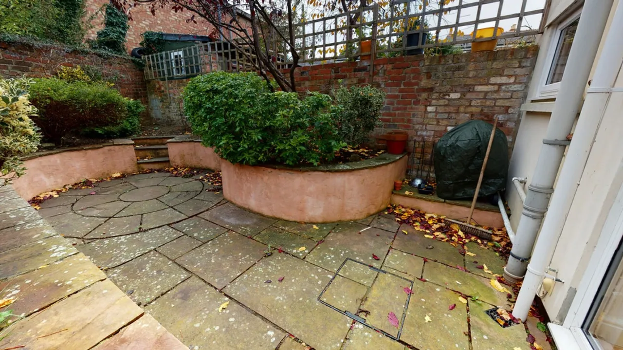 Burton Street, Cheltenham, GL50, photo 15