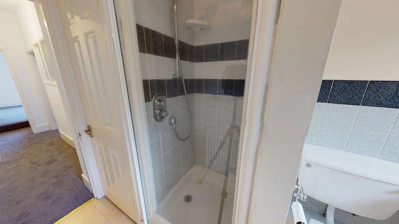 Burton Street, Cheltenham, GL50, photo 12