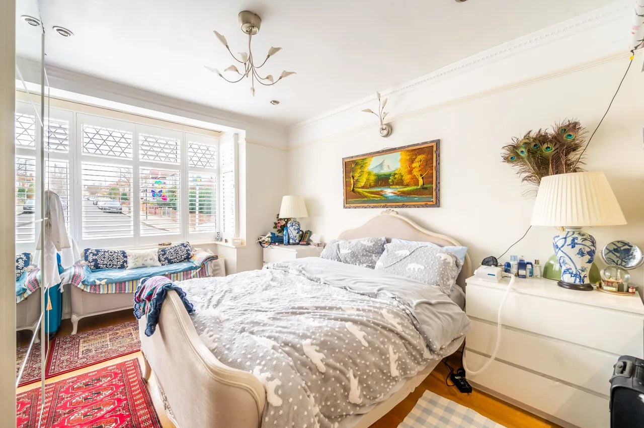 131 Hebdon Road, London, photo 4