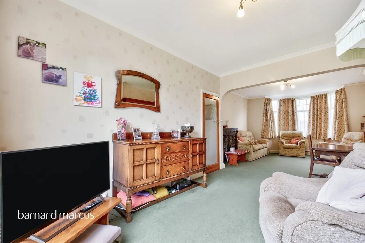 Colborne Way, Worcester Park, photo 6