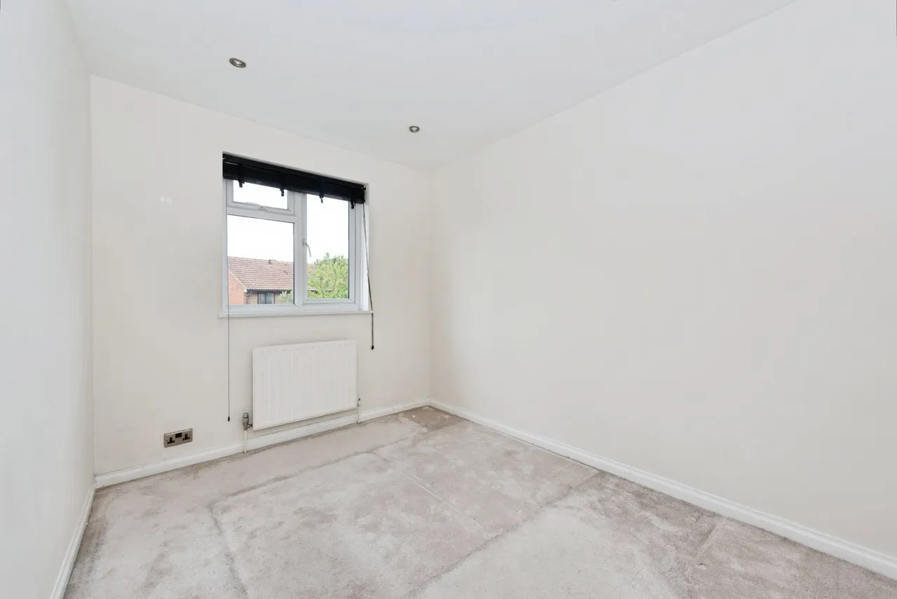 Langley Avenue, Worcester Park, KT4, photo 9