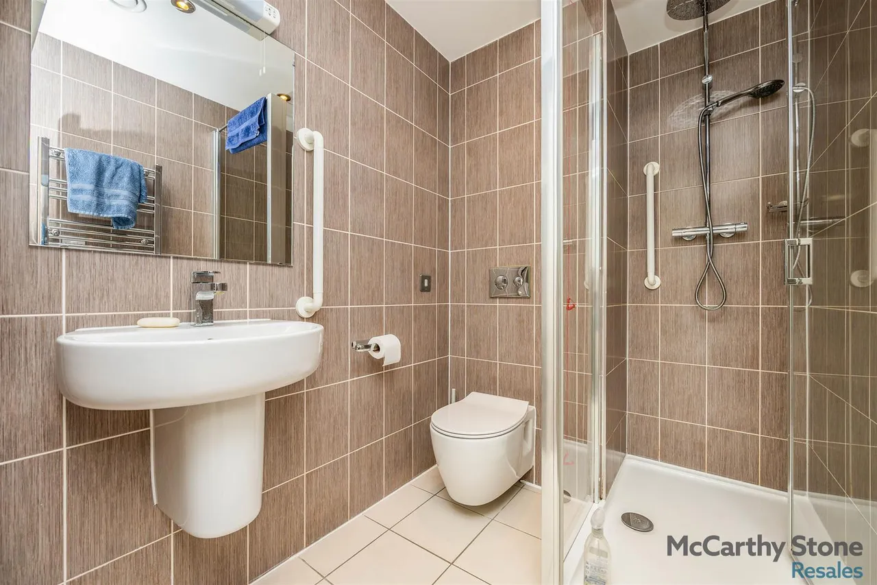 Park Road, Hagley, DY9, photo 13