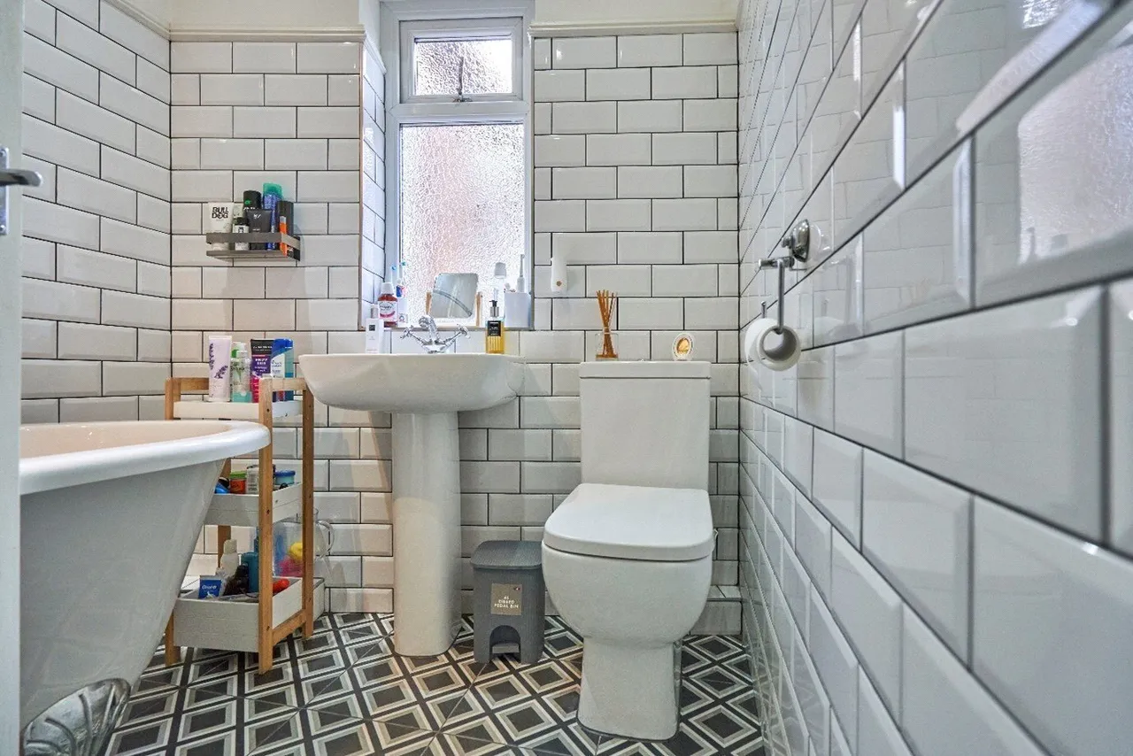 Chester Road, Walton, Warrington, Cheshire, WA4, photo 14