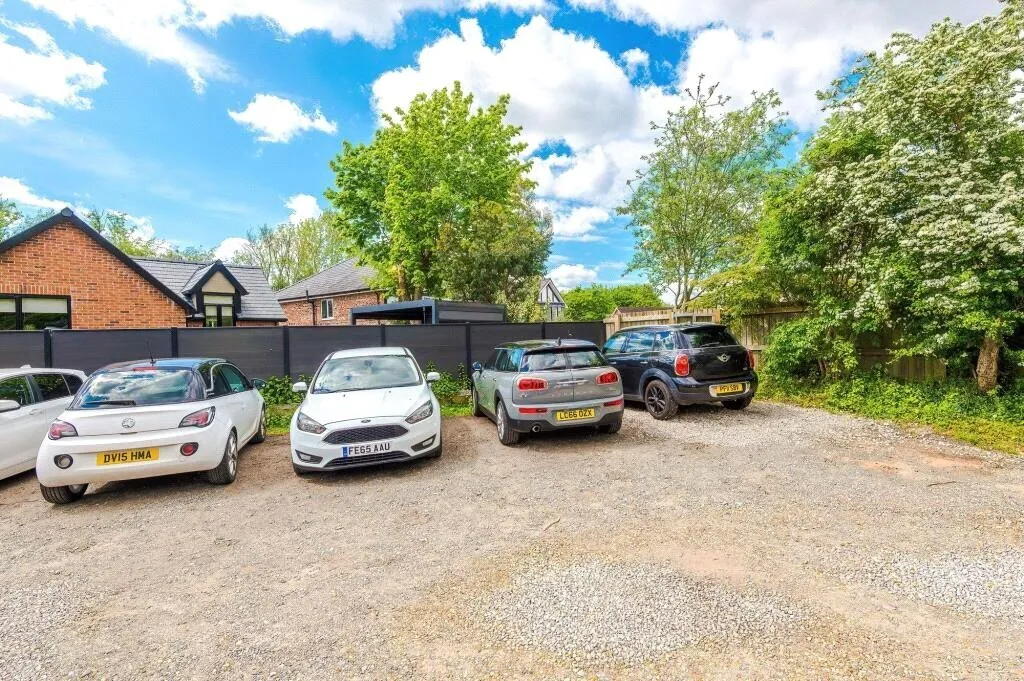 Chester Road, Walton, Warrington, Cheshire, WA4, photo 3