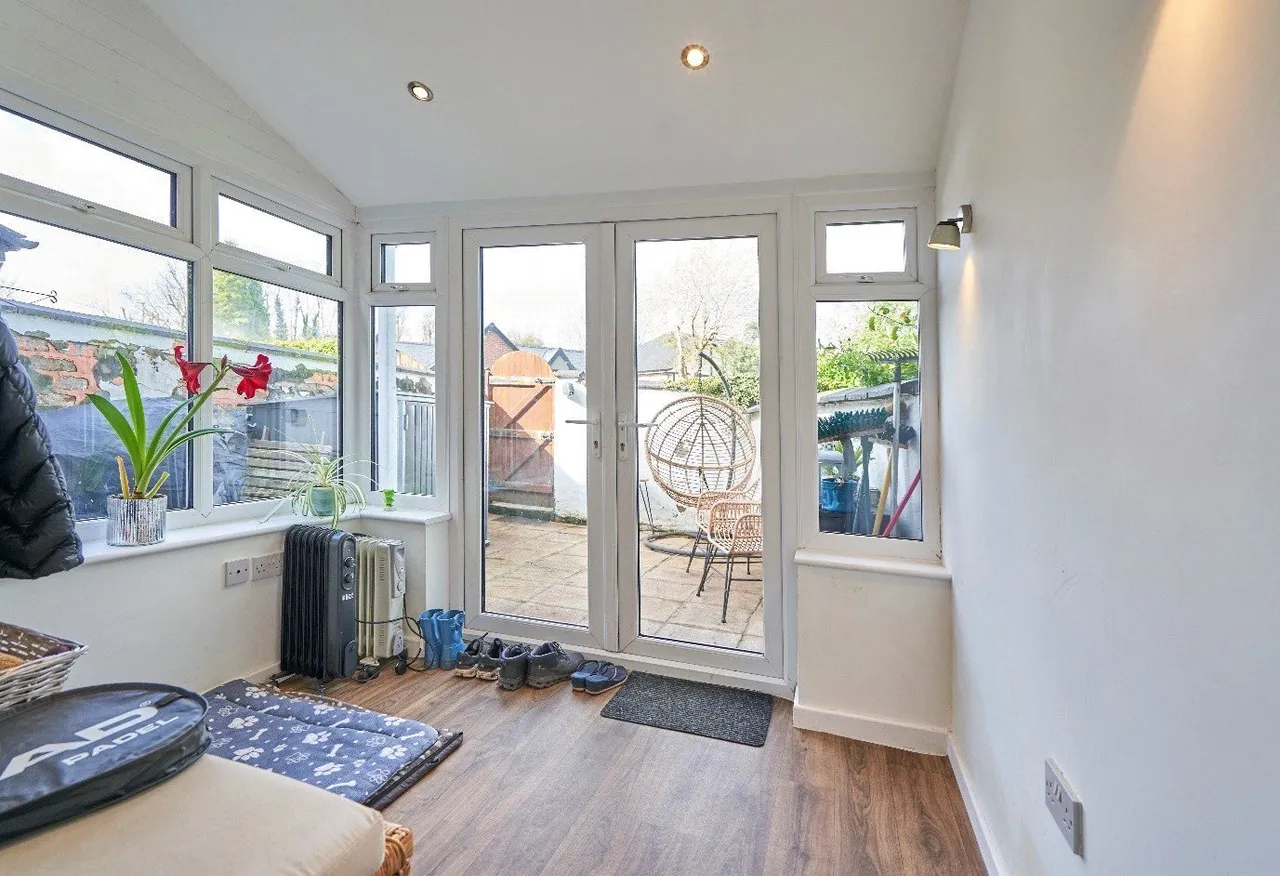 Chester Road, Walton, Warrington, Cheshire, WA4, photo 11