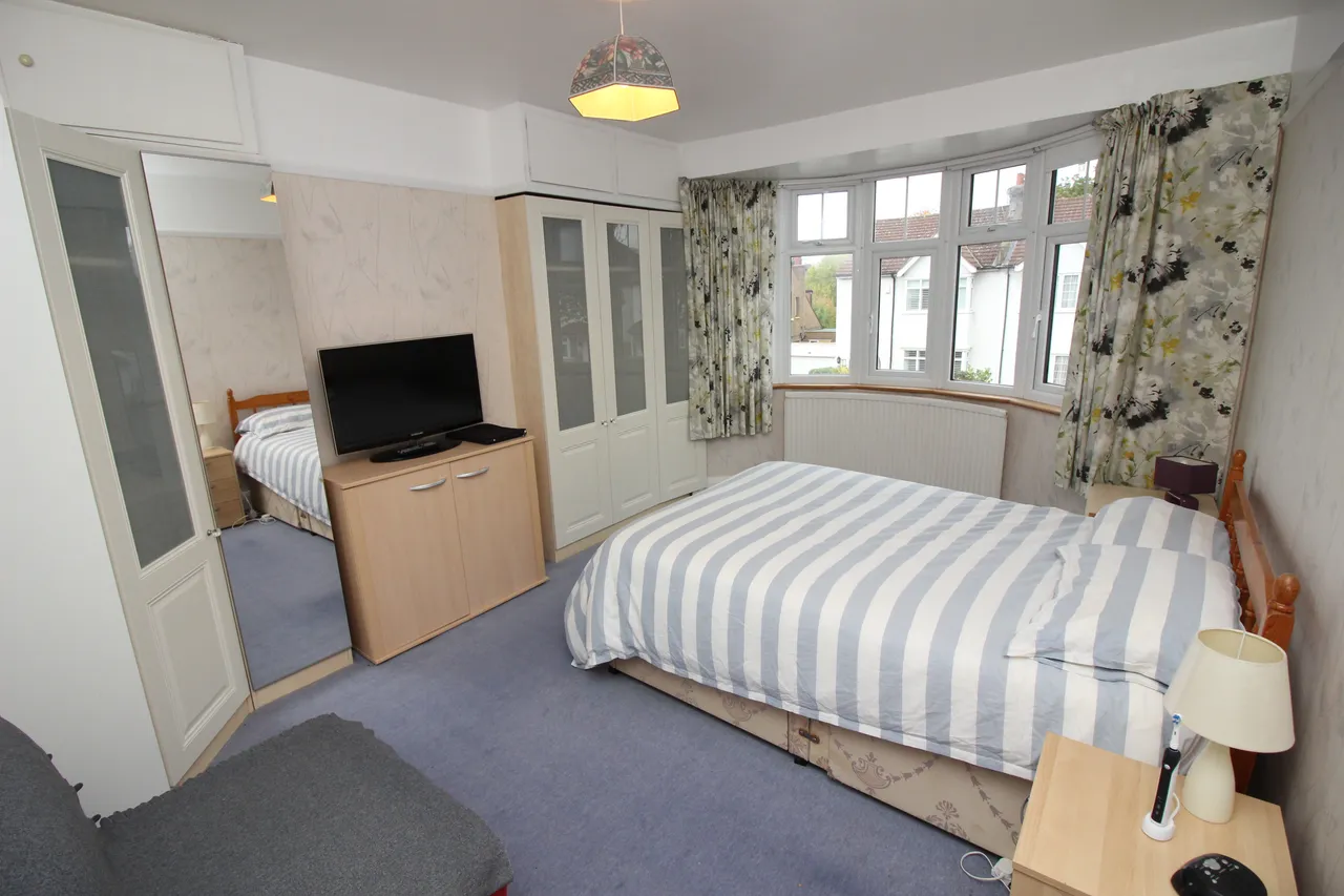 Lynwood Drive, WORCESTER PARK, Surrey, Worcester Park, KT47AB, photo 8