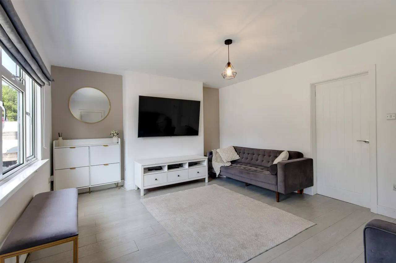 Leigh Road, Hildenborough, photo 7