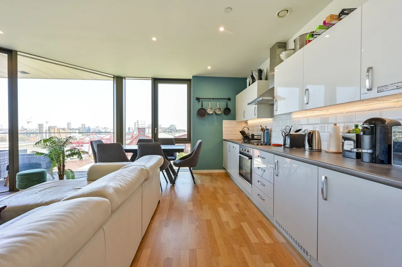 Apartment 704, 20 Enterprise Way, LONDON, photo 11
