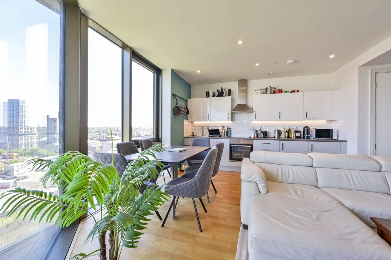 2 bed flat for sale — Apartment 704, 20 Enterprise Way, LONDON