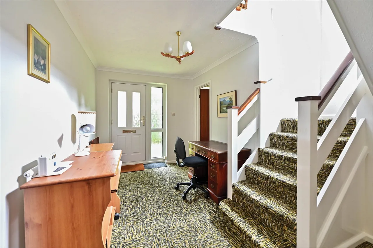 Dinorben Close, Fleet, Hampshire, GU52 7SL, photo 12