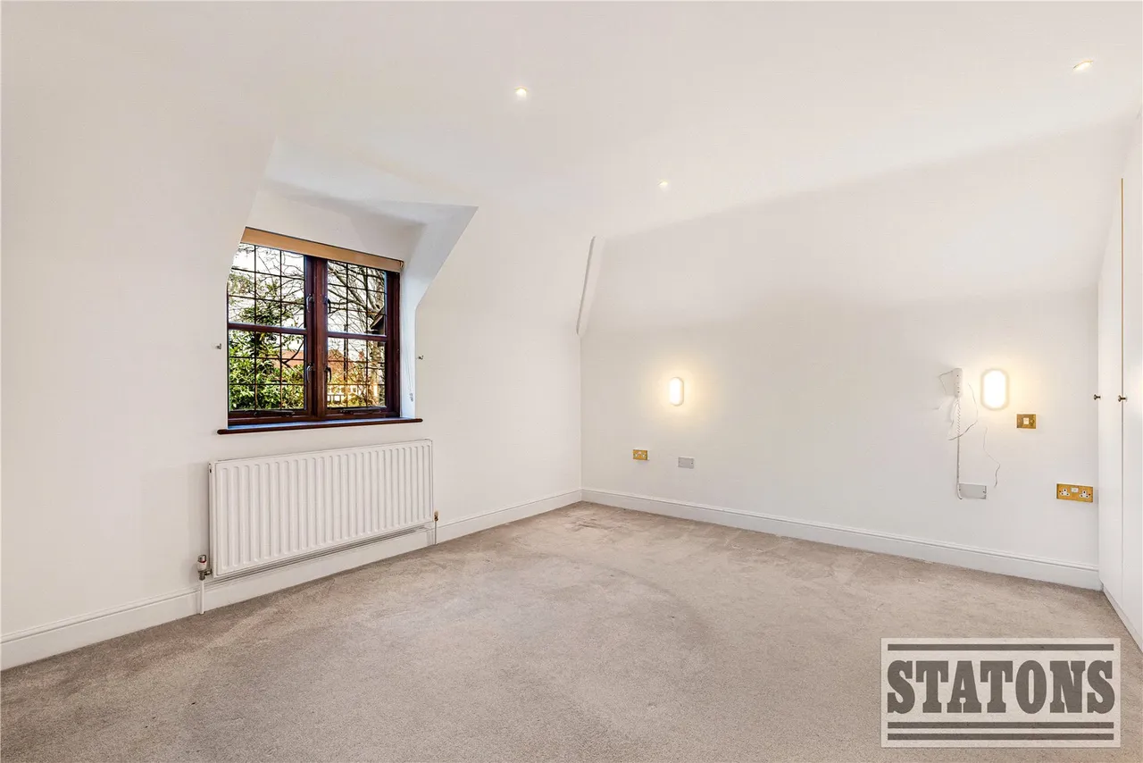 Beech Hill, Hadley Wood, Hertfordshire, EN4 0JP, photo 19