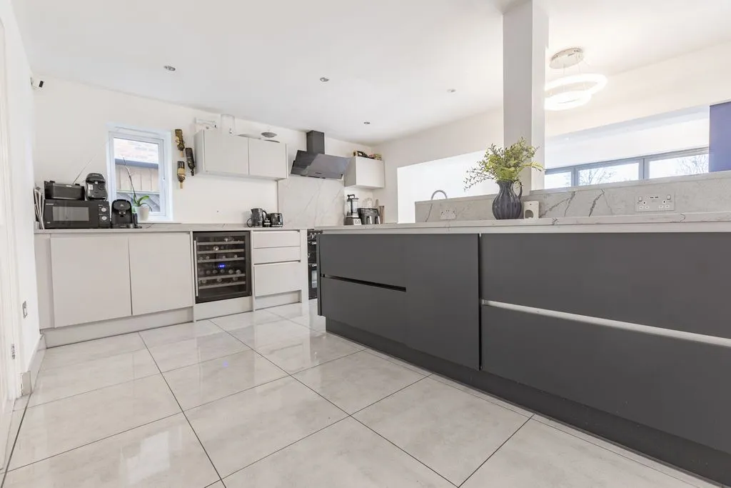 Clough Road, Halewood, Liverpool, L26 6BE, photo 6
