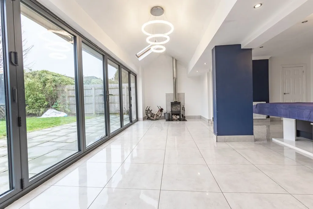 Clough Road, Halewood, Liverpool, L26 6BE, photo 4