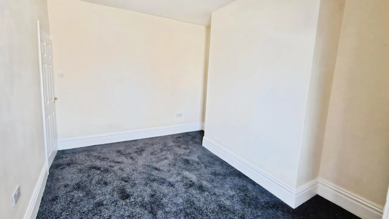 Eden House Road, Eden Vale, SR4, photo 6
