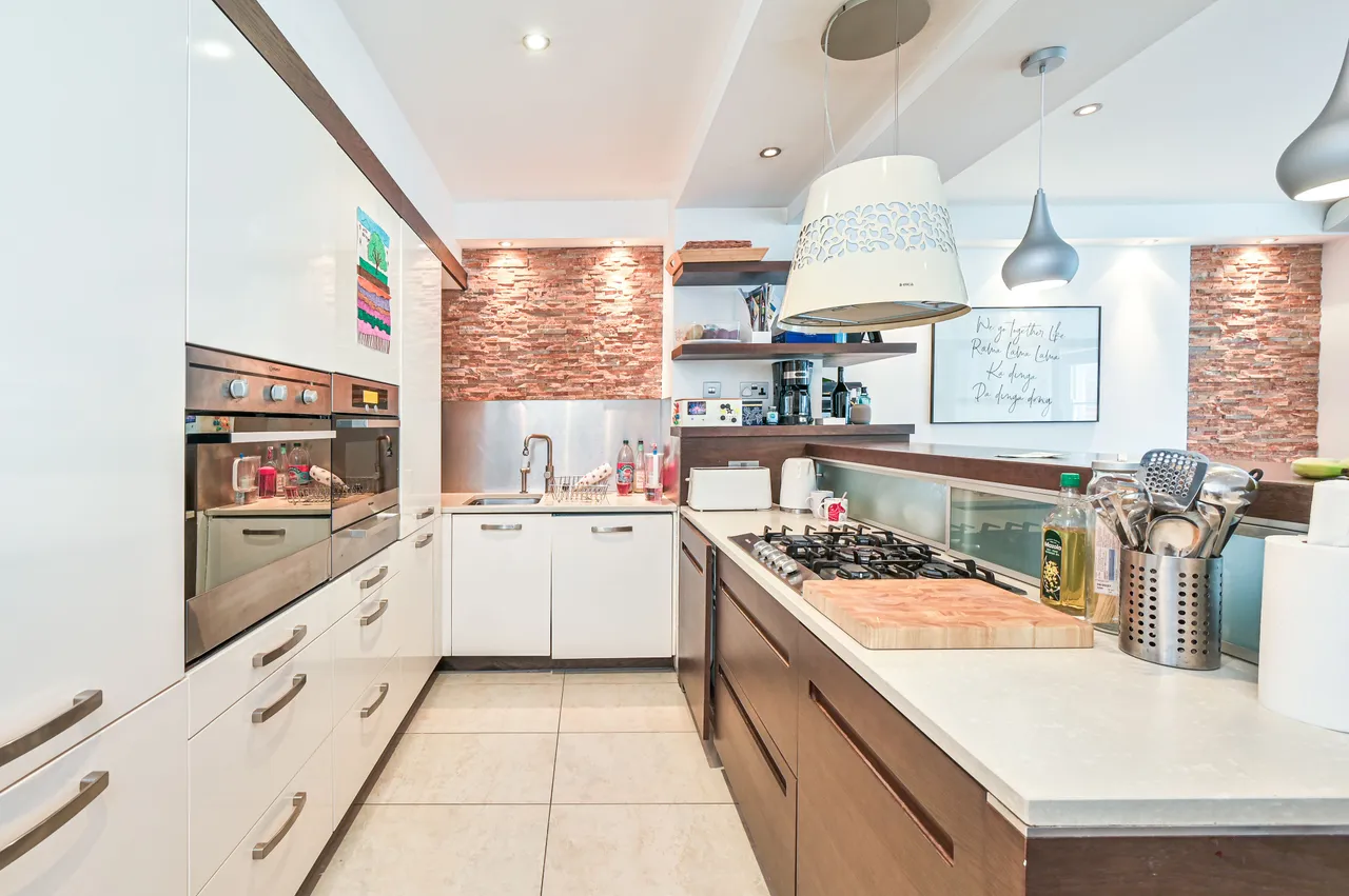 Flat 1a, 26 Priory Road, London, photo 6