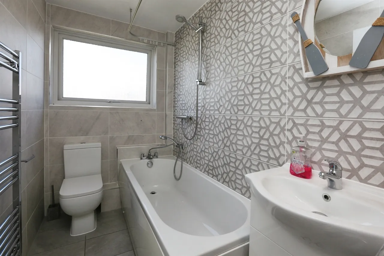 Sherborne Way, Hedge End, SO30, photo 5