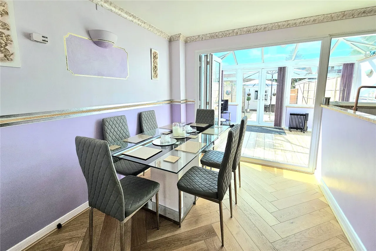 Anderson Place, Bagshot, Surrey, GU19 5LX, photo 15
