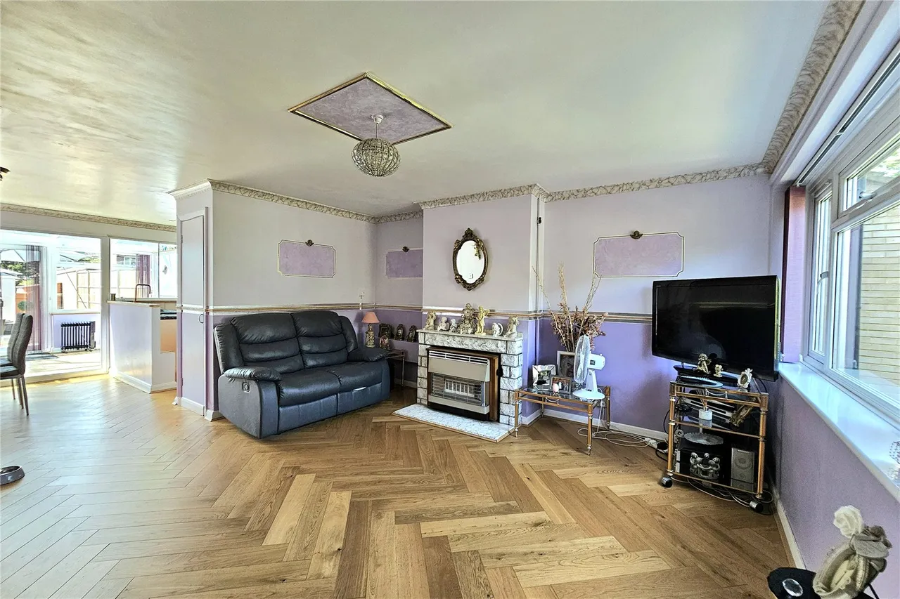 Anderson Place, Bagshot, Surrey, GU19 5LX, photo 14