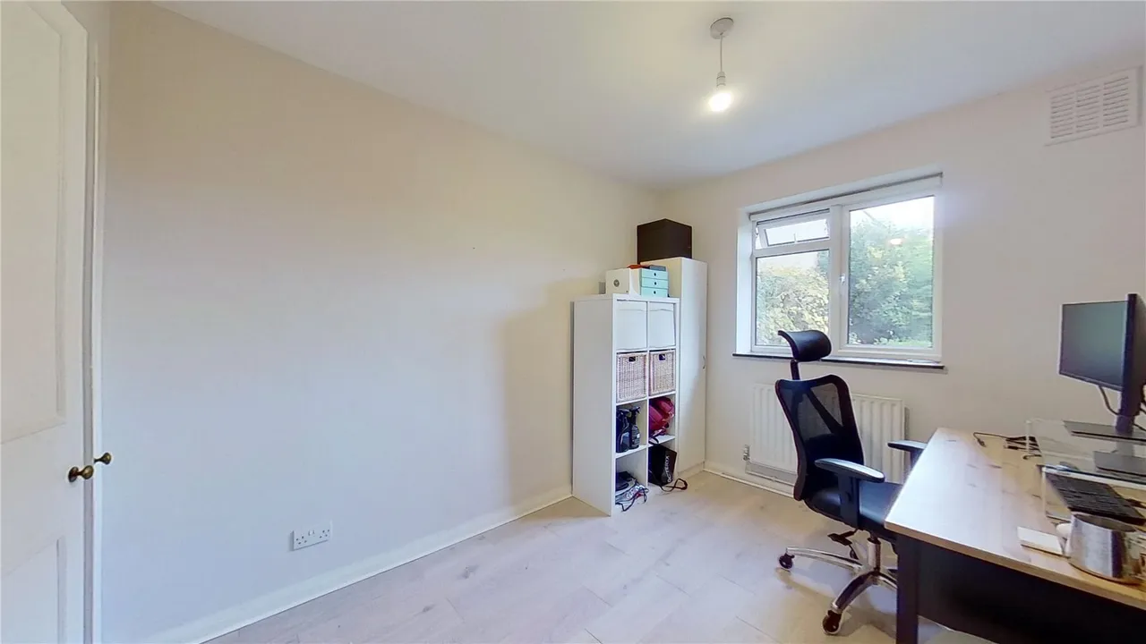 Orlando Road, London, SW4, photo 5