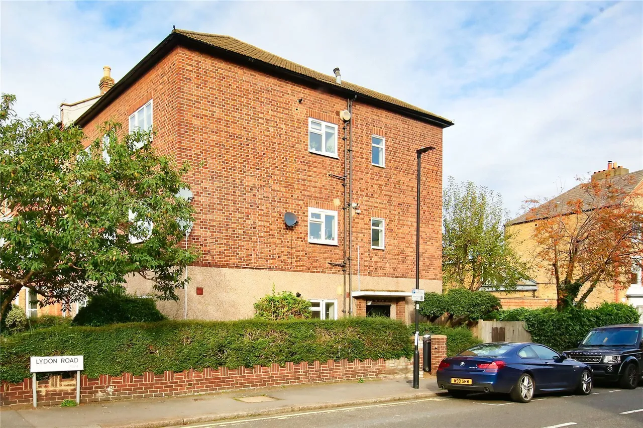 Orlando Road, London, SW4, photo 13