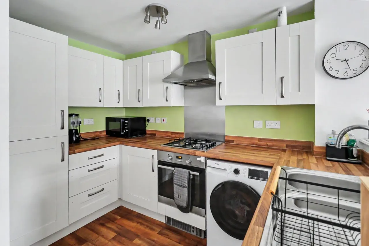 Edinburgh Road, Church Gresley, DE11, photo 5