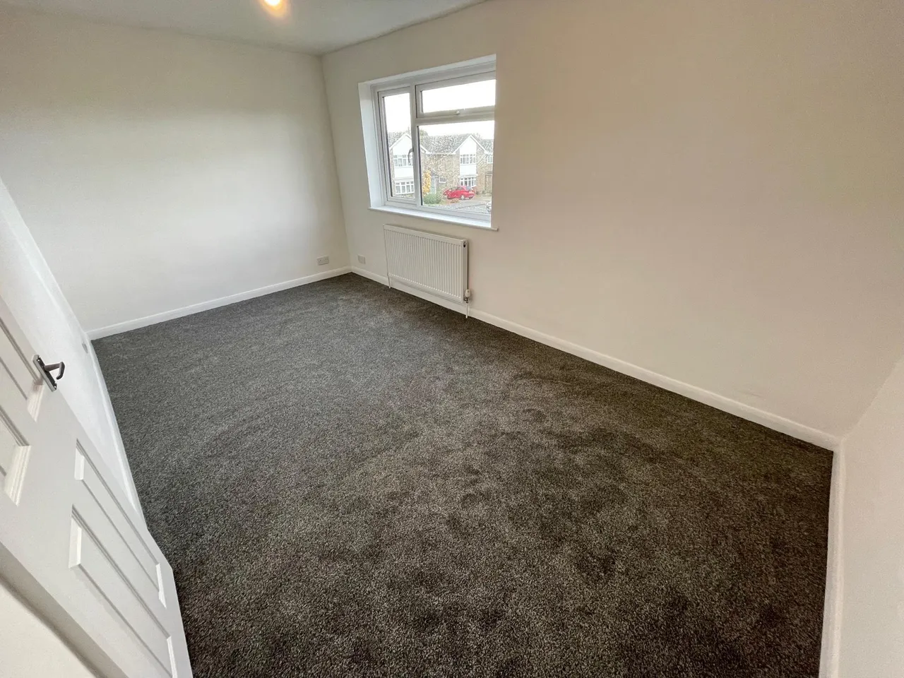 Selsey Drive, LU2, photo 15