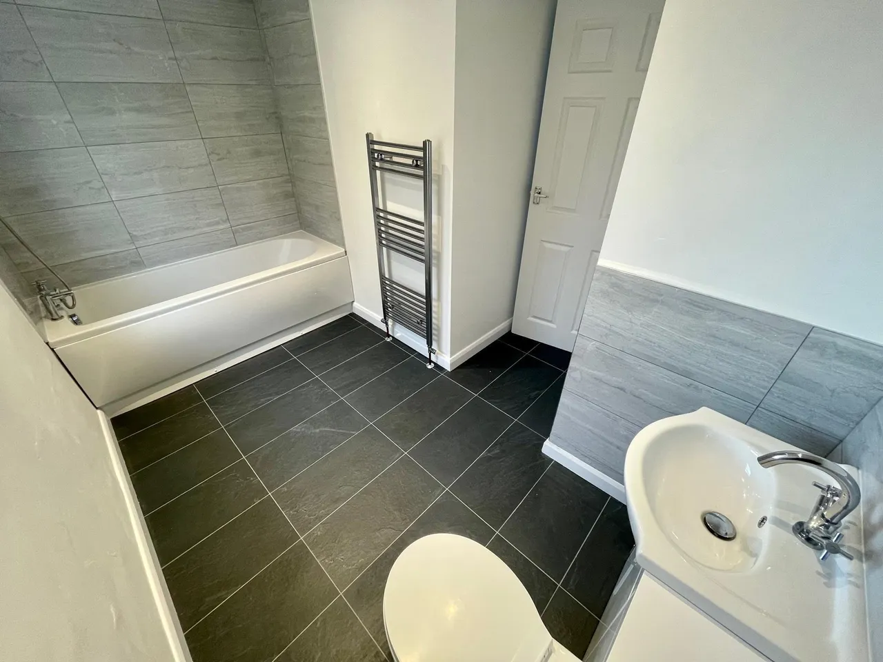 Selsey Drive, LU2, photo 21