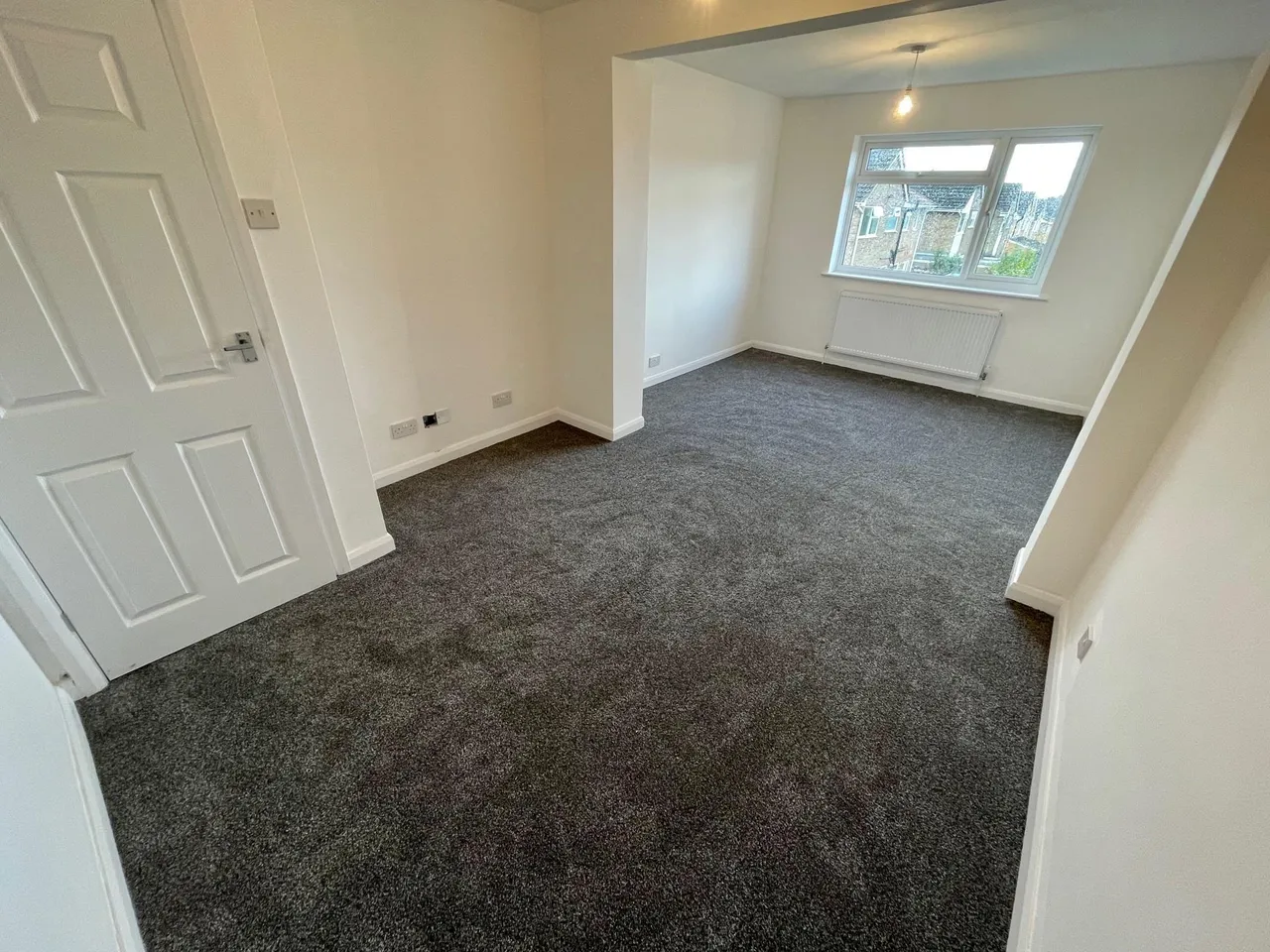 Selsey Drive, LU2, photo 13