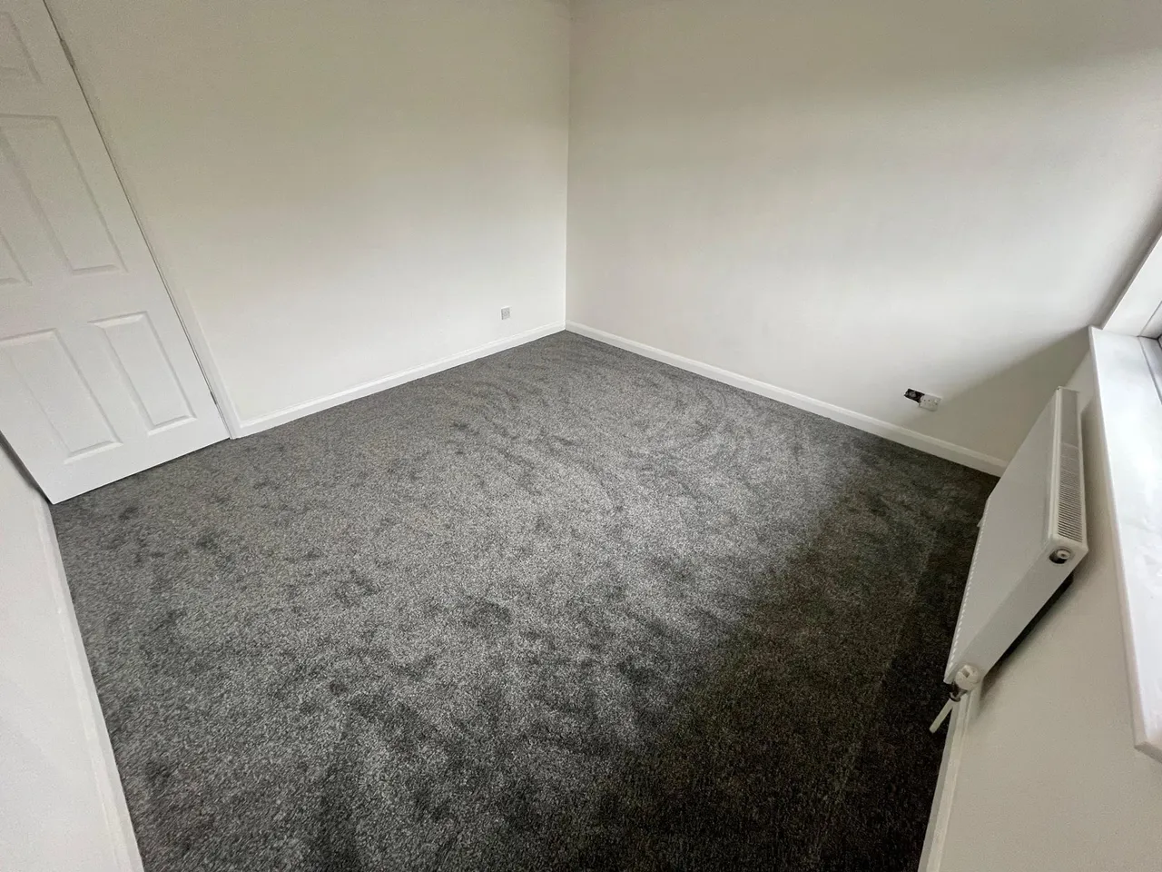 Selsey Drive, LU2, photo 11