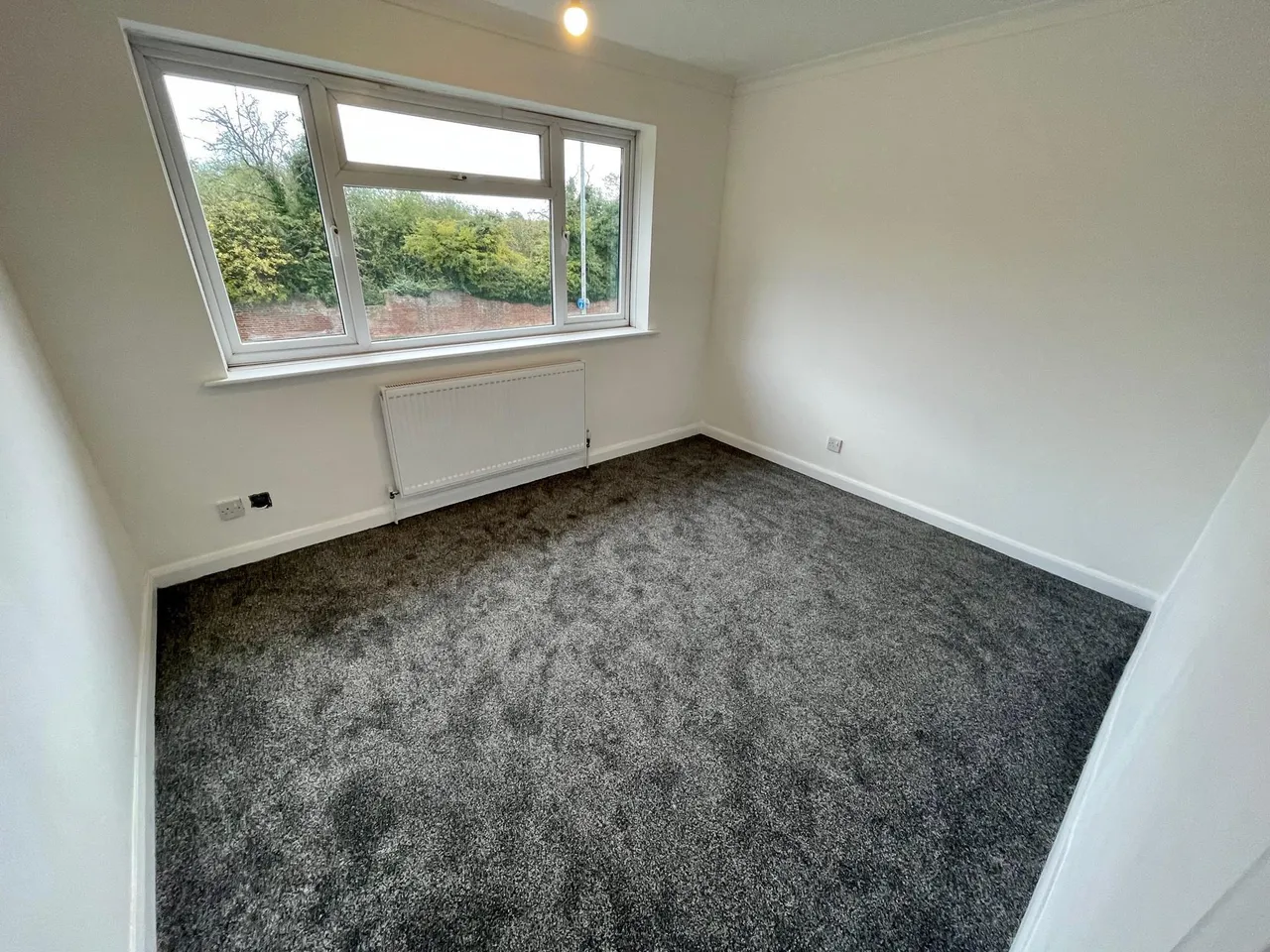 Selsey Drive, LU2, photo 19