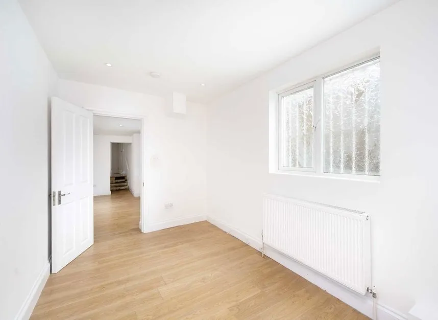 Percy Road, Shepherds Bush, W12, photo 5