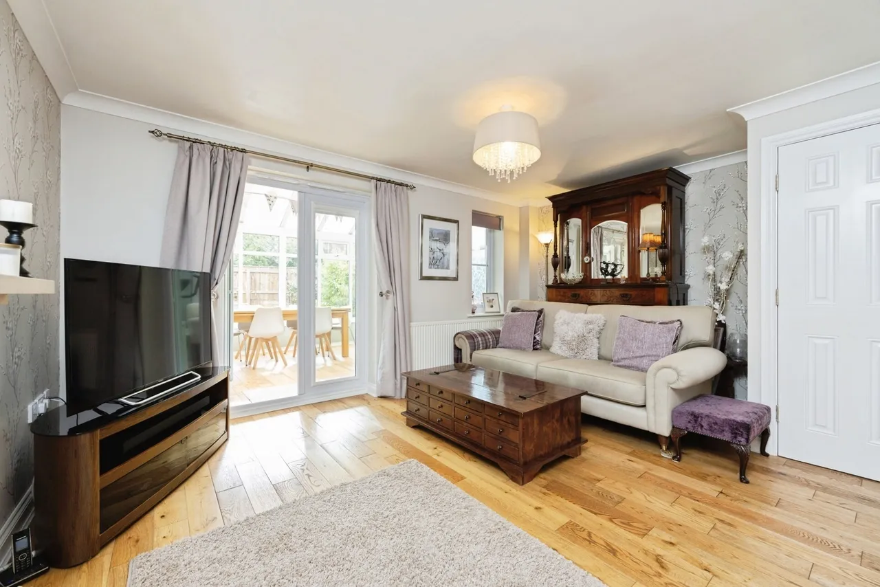Ainderby Gardens, Northallerton, DL7, photo 6